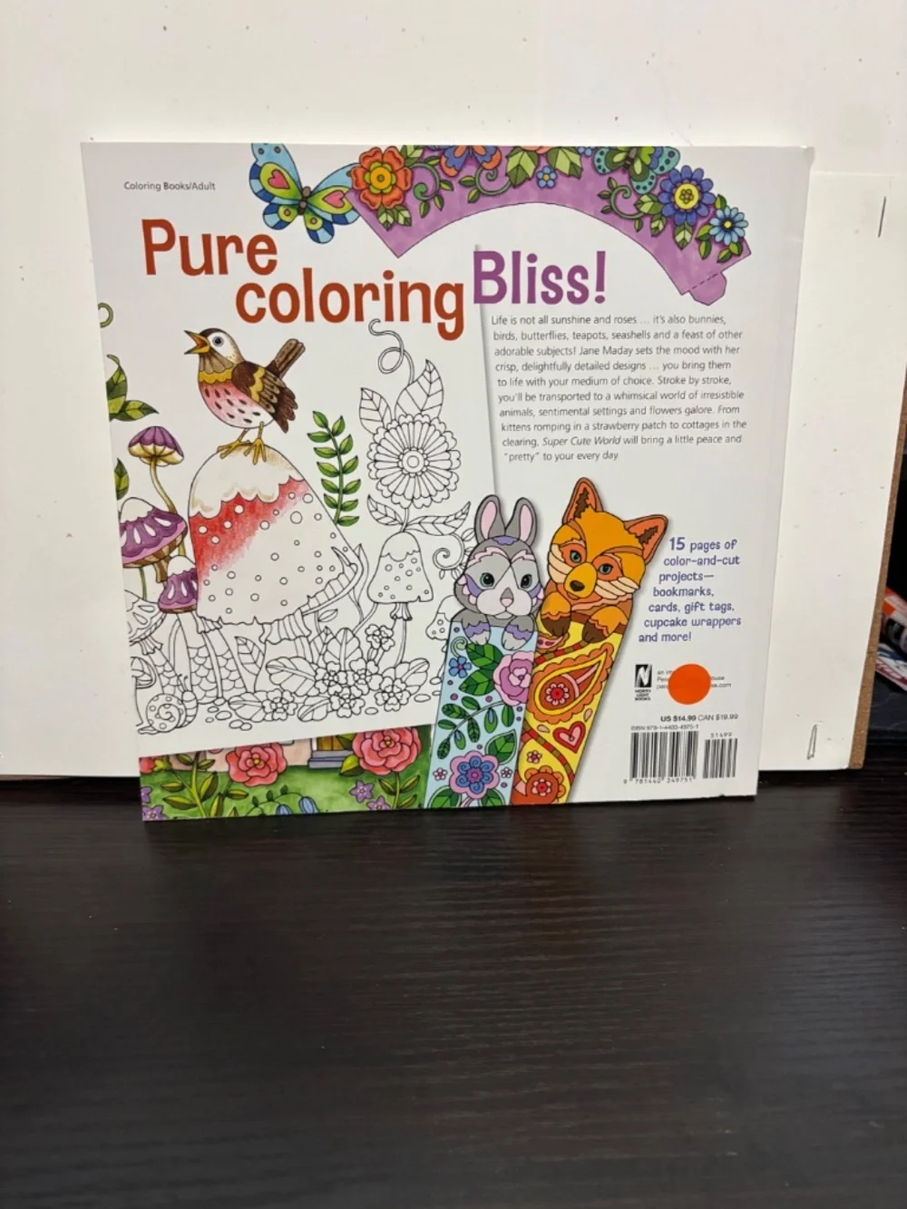 Super Cute World Coloring Book